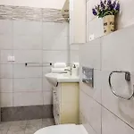 Sbiriddu's House דירה *