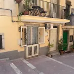 Sbiriddu's House טאורמינה