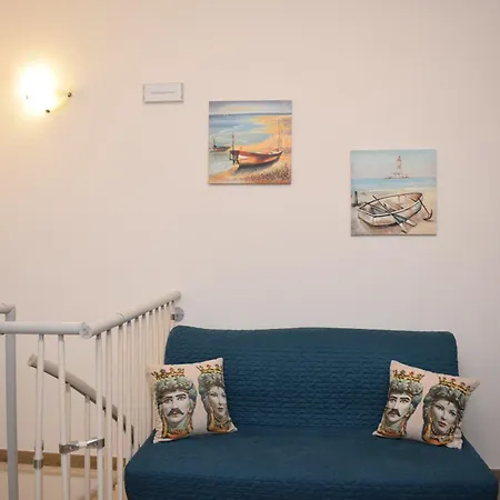Sbiriddu's House * Taormina