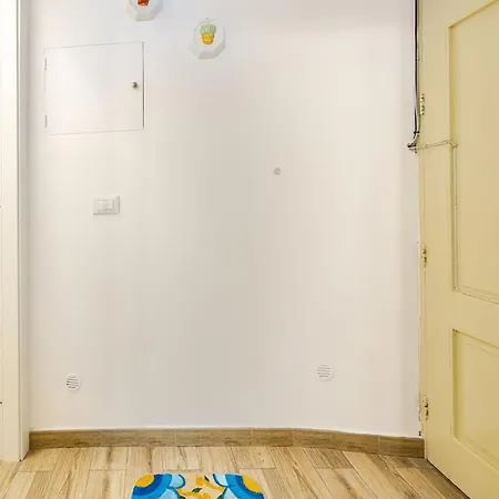 Sbiriddu's House * 陶尔米纳